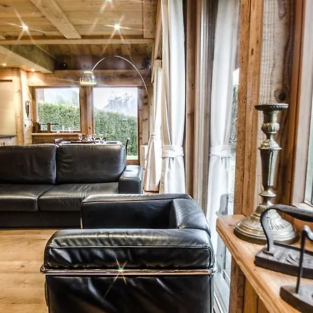 샬레 Chalet June
